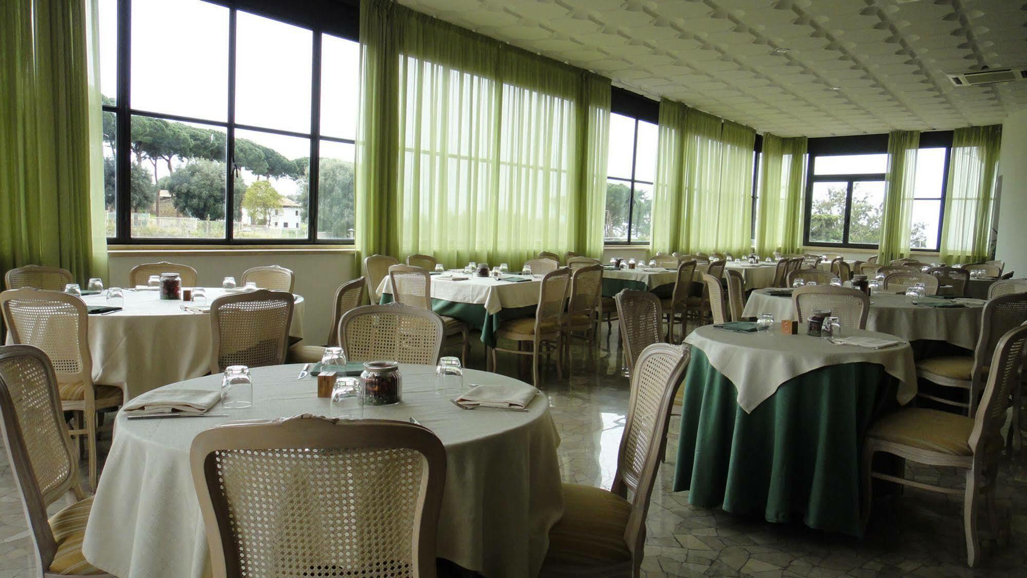 Antica Locanda Cavallino Bianco チェルヴェーテリ エクステリア 写真